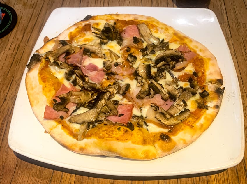 Pizza Ham and Mushrooms Photo in Ubud